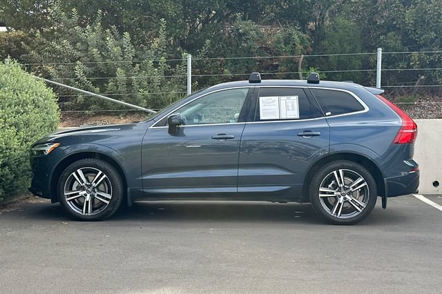 Used 2018 Volvo XC60 T6 Momentum w/ Convenience Package AWD/4WD image 2