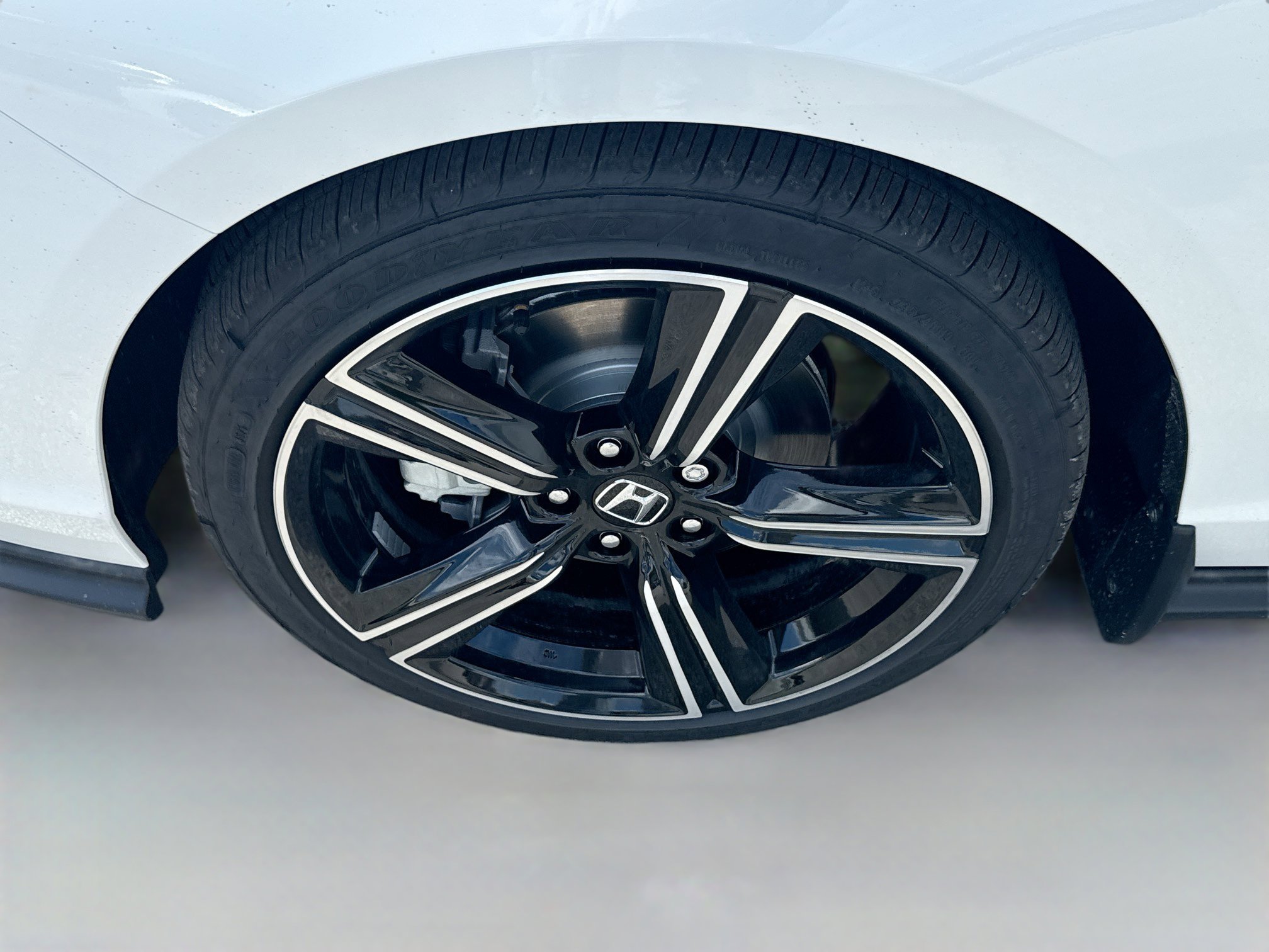 New 2025 Honda Accord Sport image 25