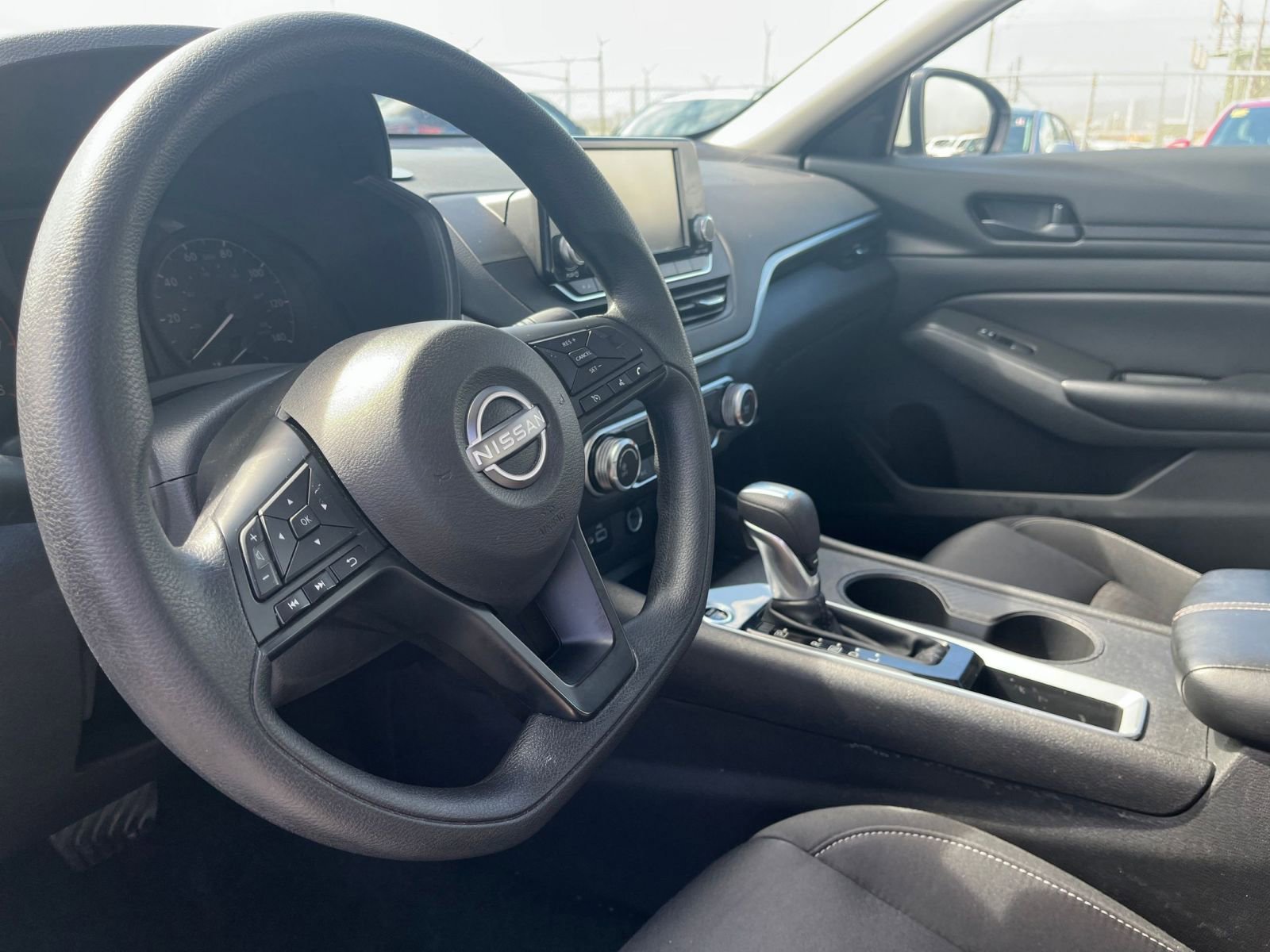 Used 2023 Nissan Altima 2.5 S FWD image 33