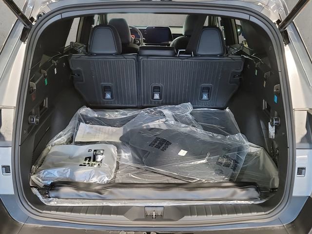 New 2026 Subaru Outback Touring XT image 7