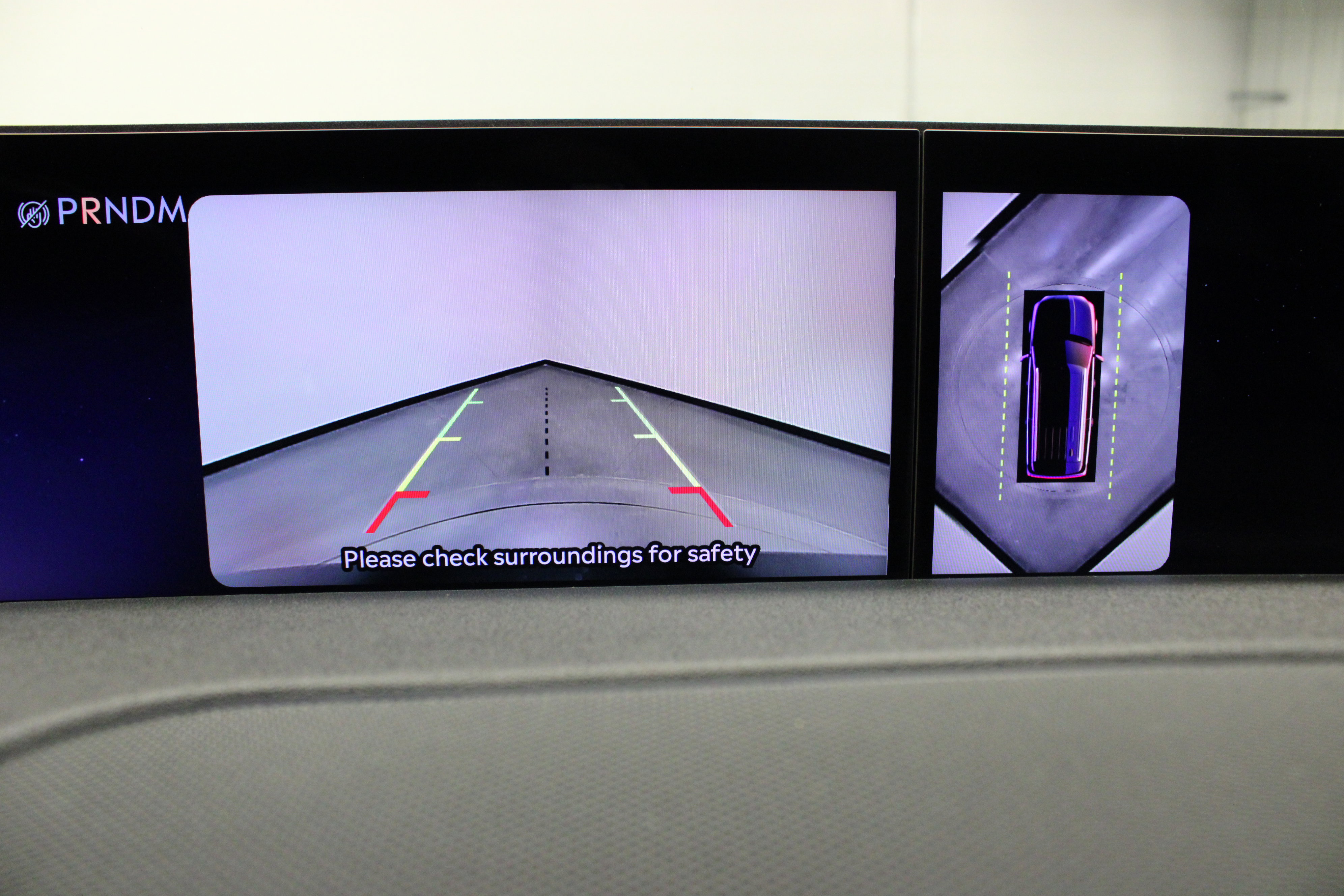 Used 2025 Lincoln Navigator Reserve image 33