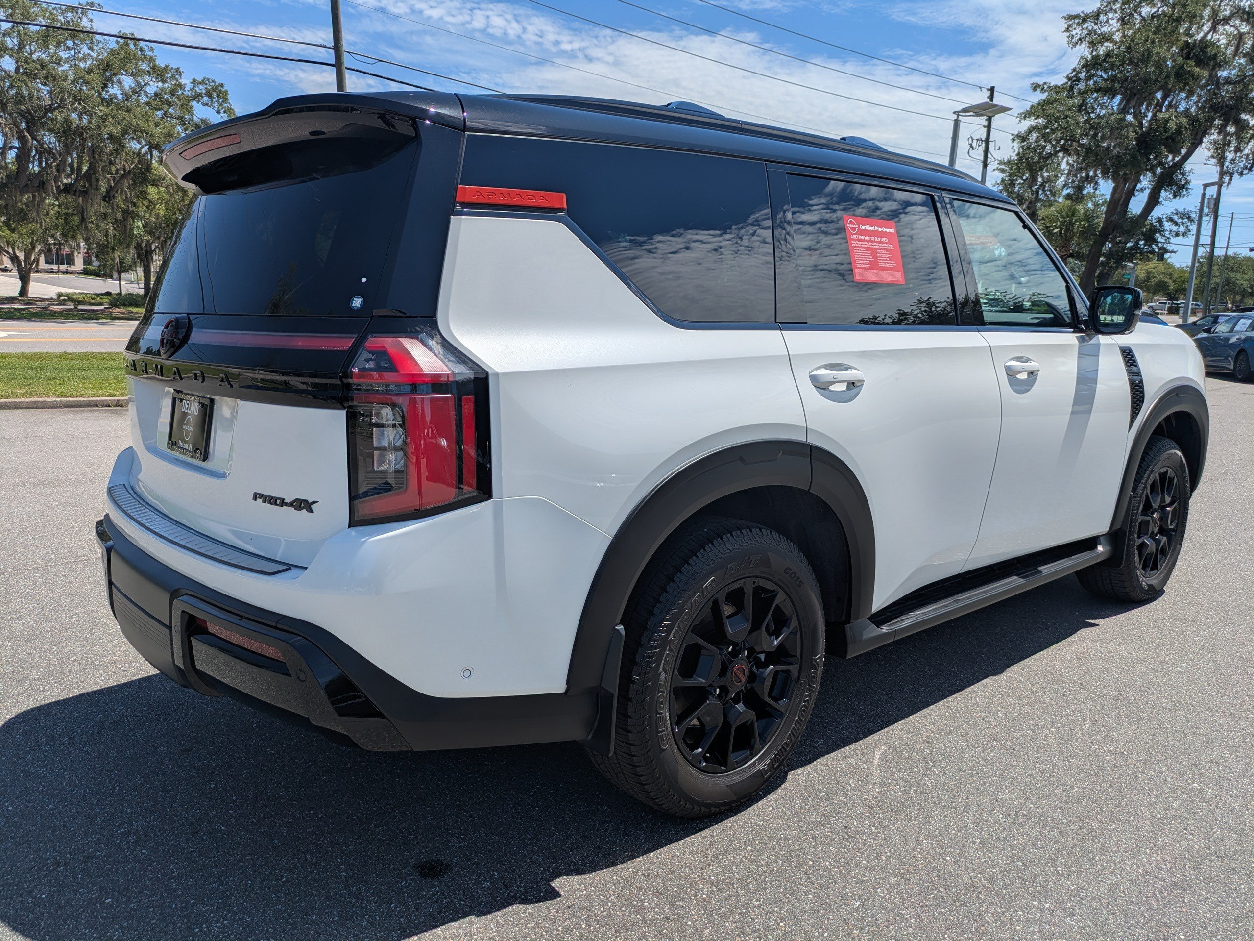Certified 2026 Nissan Armada PRO-4X w/ Captain's Chari Seat Package AWD/4WD image 5