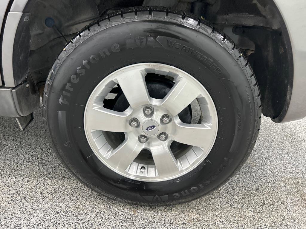 Used 2010 Ford Escape Limited AWD/4WD image 13