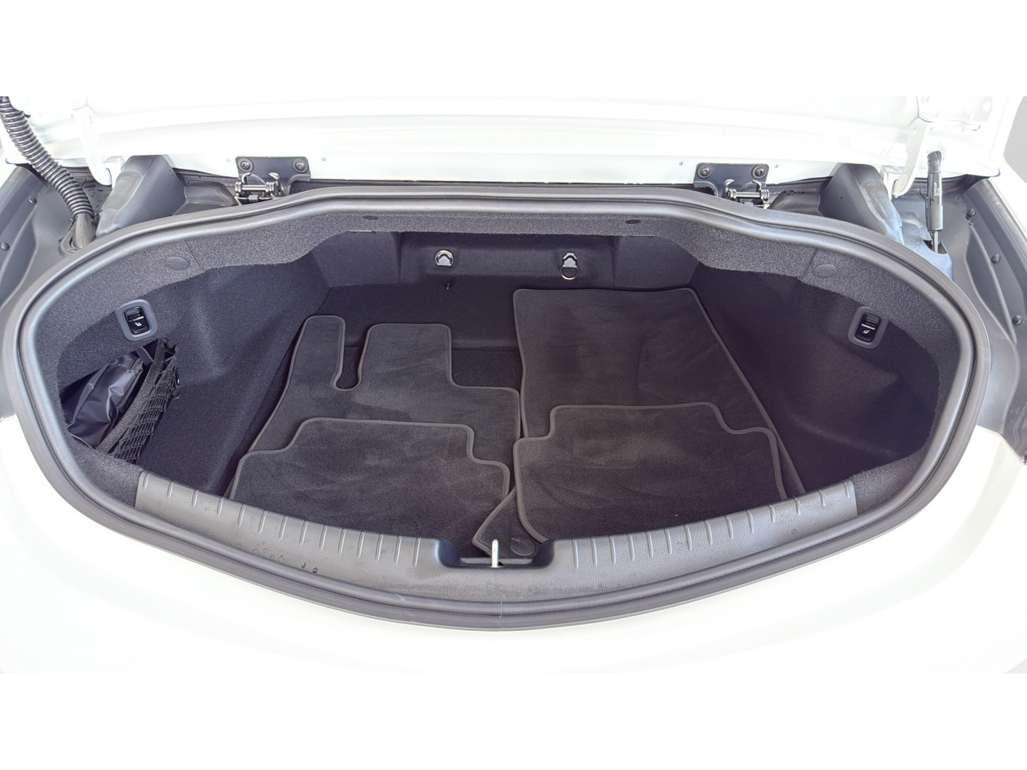 Certified 2026 Mercedes-Benz CLE 300 4MATIC Cabriolet image 12