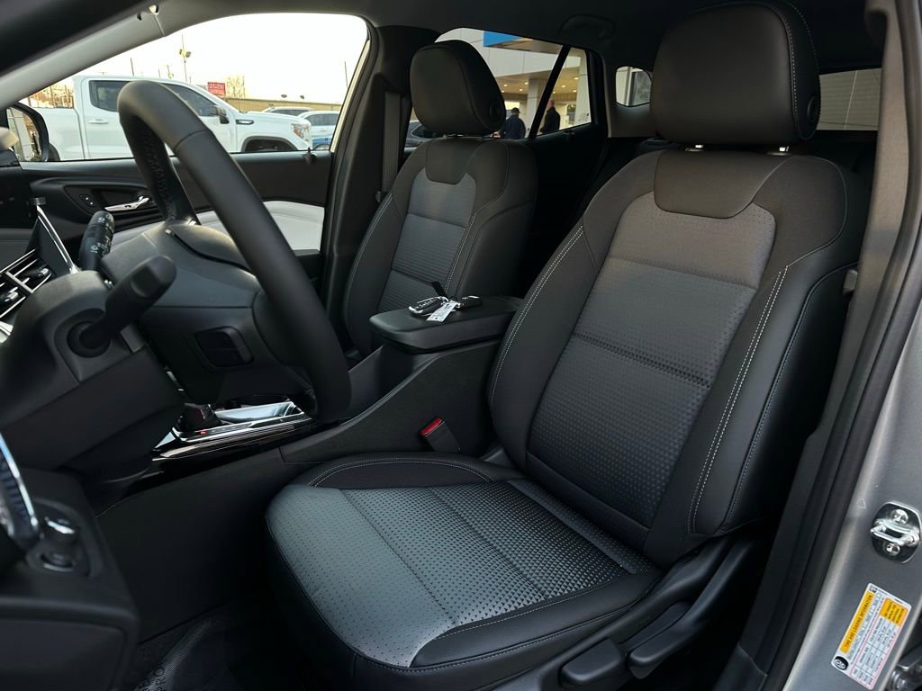 New 2026 Chevrolet Trax LT w/ Driver Confidence Package image 13