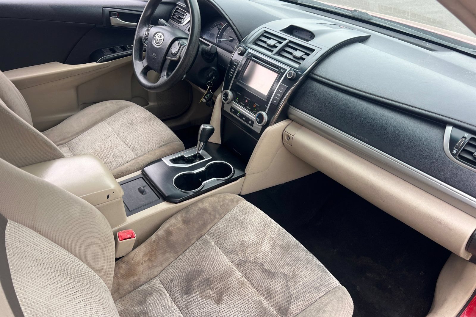 Used 2013 Toyota Camry LE FWD image 15