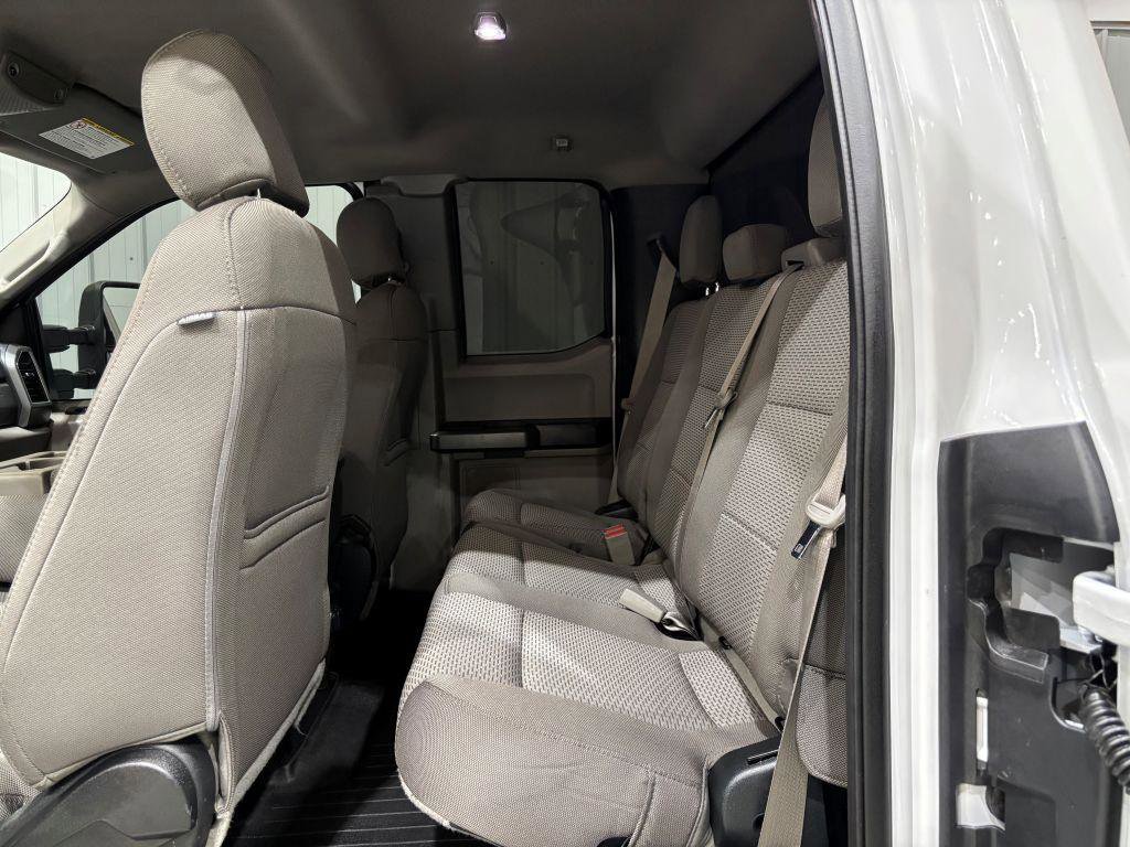 Used 2019 Ford F250 XLT w/ XLT Value Package AWD/4WD image 13