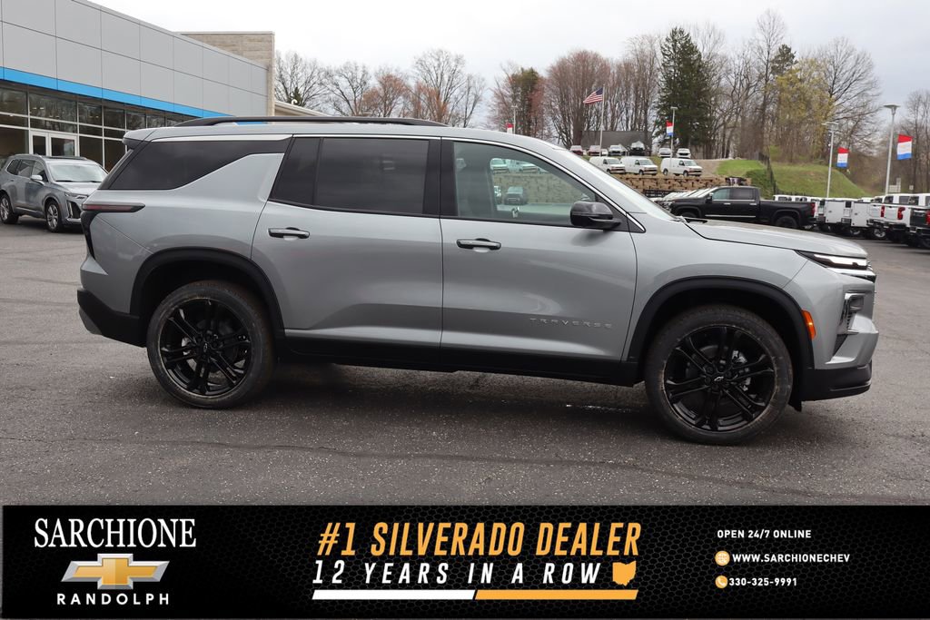 New 2026 Chevrolet Traverse LT w/ Driver Confidence Package image 1