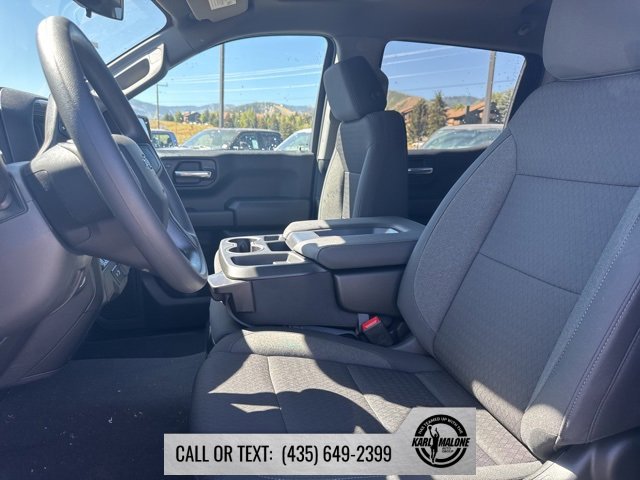 Used 2026 Chevrolet Silverado 1500 Custom Trail Boss w/ LPO, Dark Essentials Package image 14