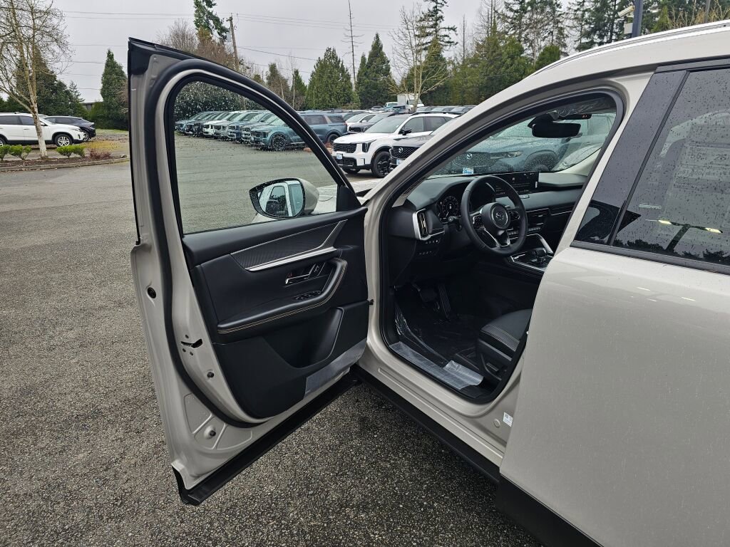New 2026 MAZDA CX-90 Plug-In Hybrid w/ Preferred image 20