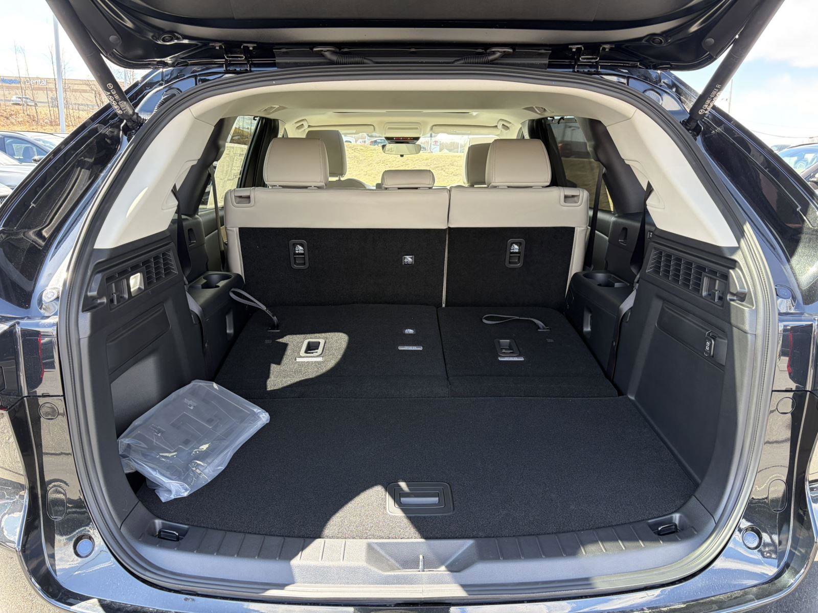 New 2026 MAZDA CX-90 3.3 Turbo w/ Preferred Package image 18