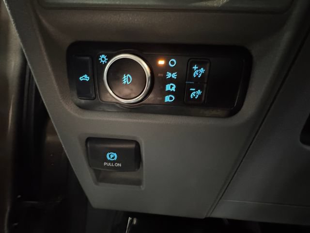 Used 2022 Ford F150 XLT AWD/4WD image 24