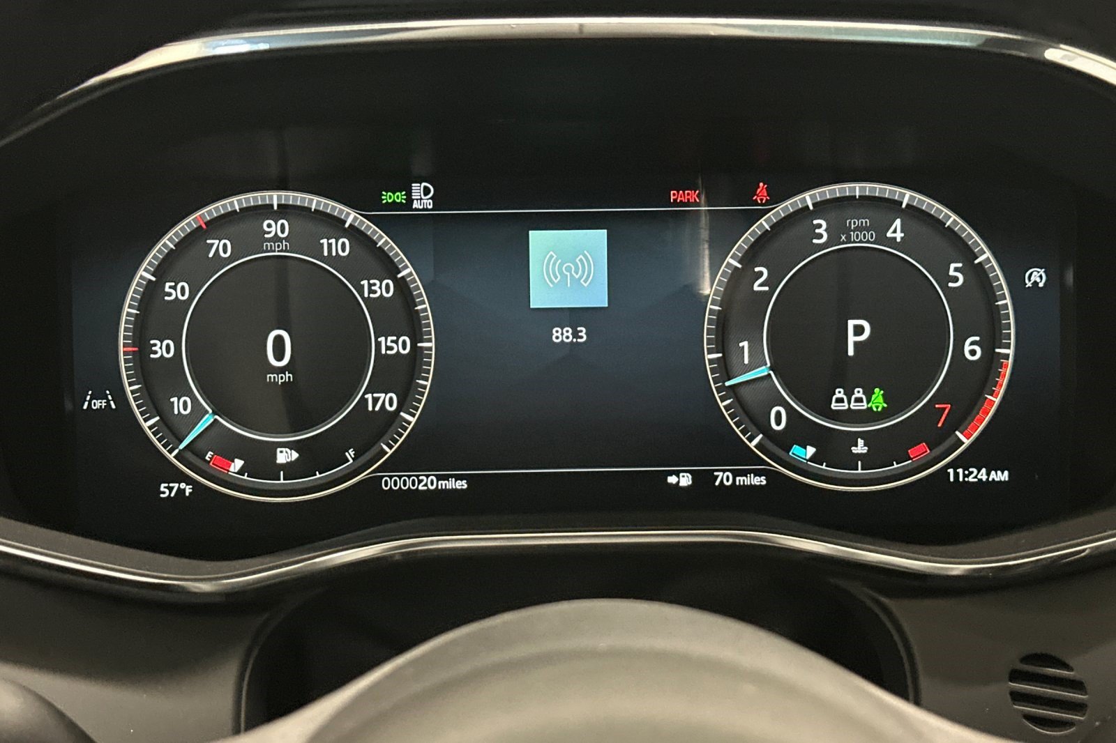 New 2026 Jaguar F-PACE R-Dynamic S AWD/4WD image 21