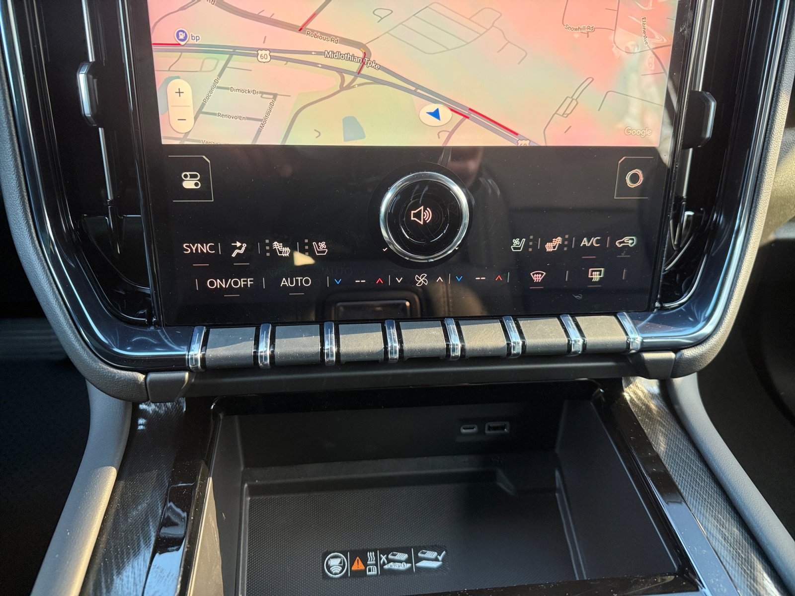 New 2026 GMC Yukon XL AT4 w/ AT4 Premium Package AWD/4WD image 22