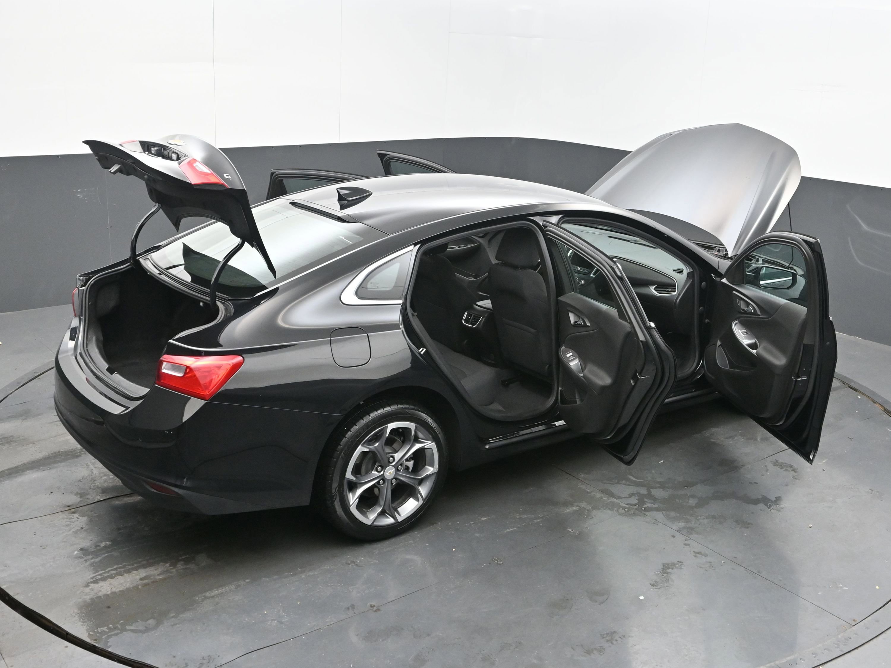 Used 2024 Chevrolet Malibu LT image 42