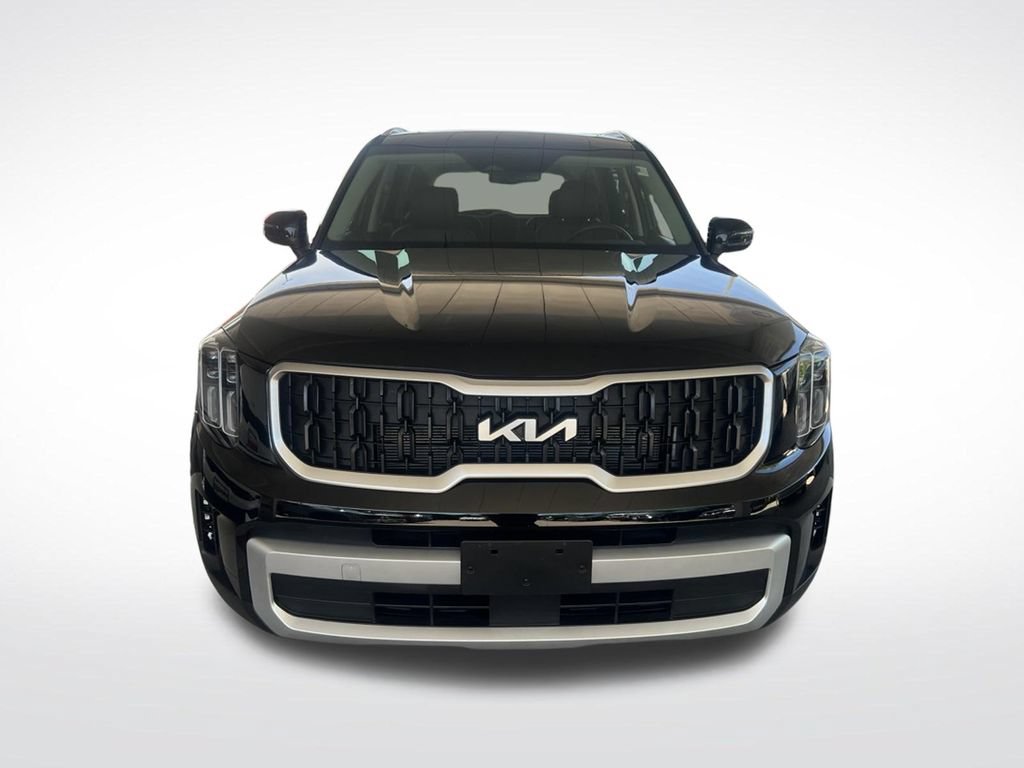 Certified 2025 Kia Telluride EX w/ EX Captain's Chair Package AWD/4WD image 2