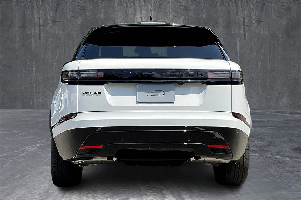 New 2026 Land Rover Range Rover Velar Dynamic SE image 4