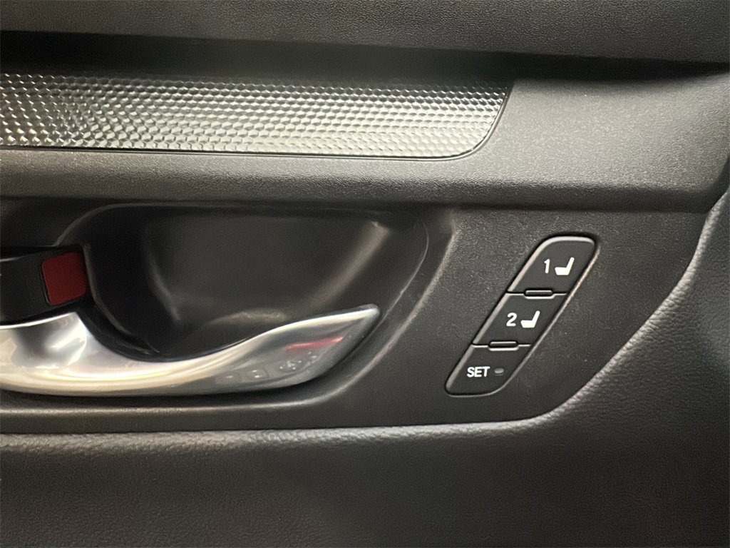 Certified 2025 Honda CR-V Sport-L image 11