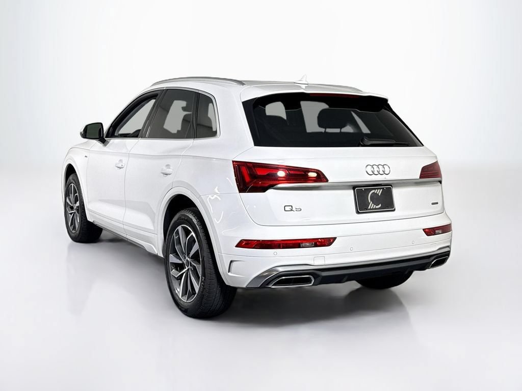 Used 2023 Audi Q5 2.0T Premium Plus w/ Premium Plus Package AWD/4WD image 3