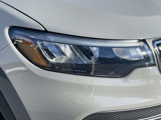 Used 2023 Jeep Compass Sport image 12