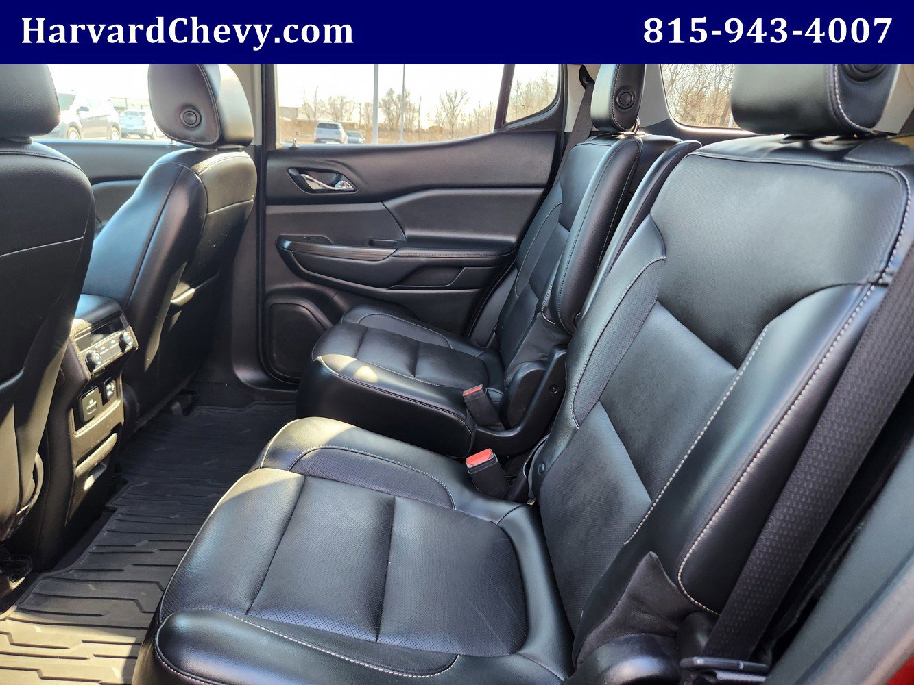 Used 2017 GMC Acadia SLT image 29