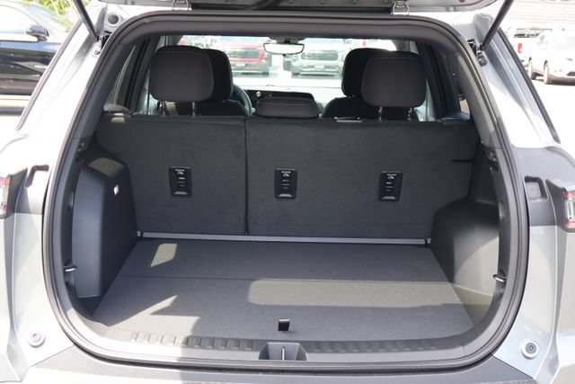 New 2026 Chevrolet Equinox LT w/ Safety and Technology Package AWD/4WD image 22