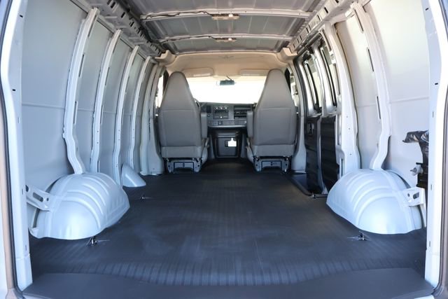 New 2026 GMC Savana 2500 Work Van image 15