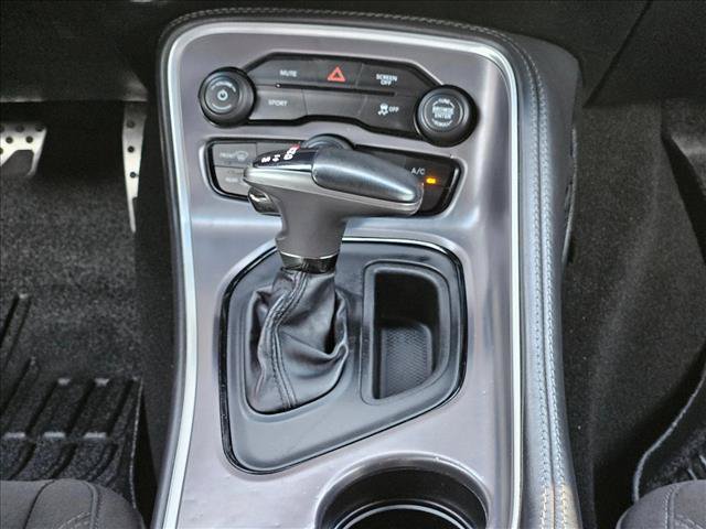 Used 2019 Dodge Challenger SXT AWD/4WD image 11