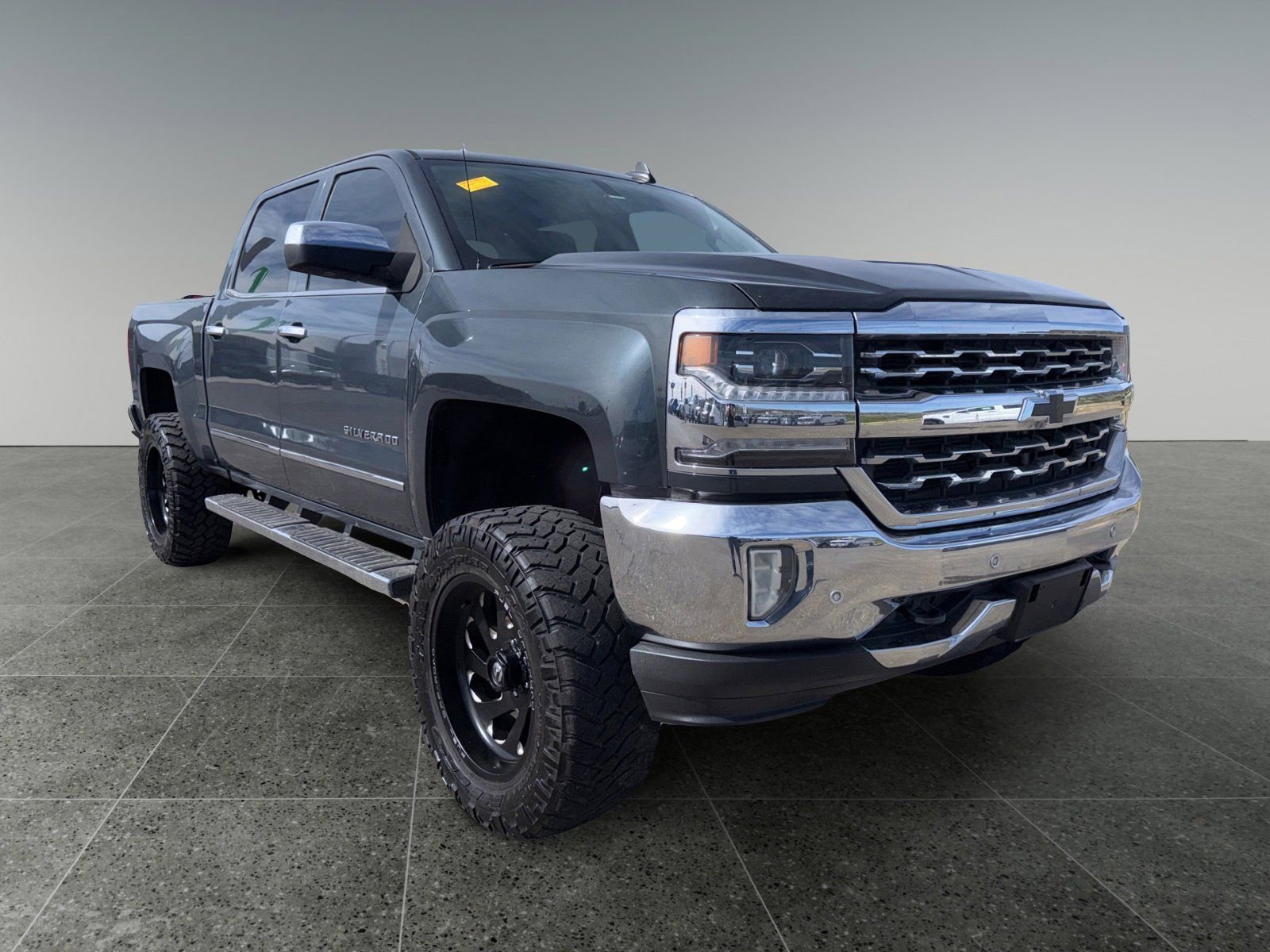 Used 2017 Chevrolet Silverado 1500 LTZ w/ LTZ Plus Package AWD/4WD image 9