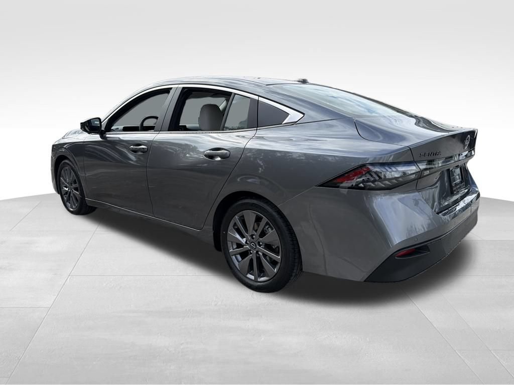 New 2026 Nissan Sentra SL w/ Floor Mat Package FWD image 5