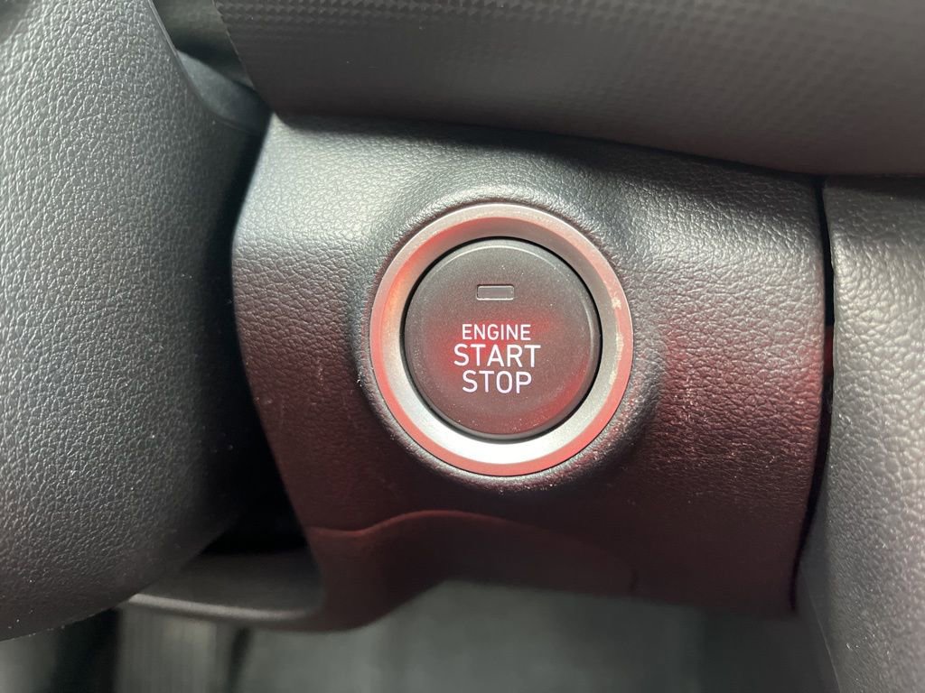 Used 2021 Hyundai Kona SEL AWD/4WD image 32