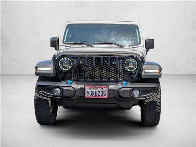 Used 2023 Jeep Wrangler Unlimited w/ 8.4" Radio Group AWD/4WD video 2