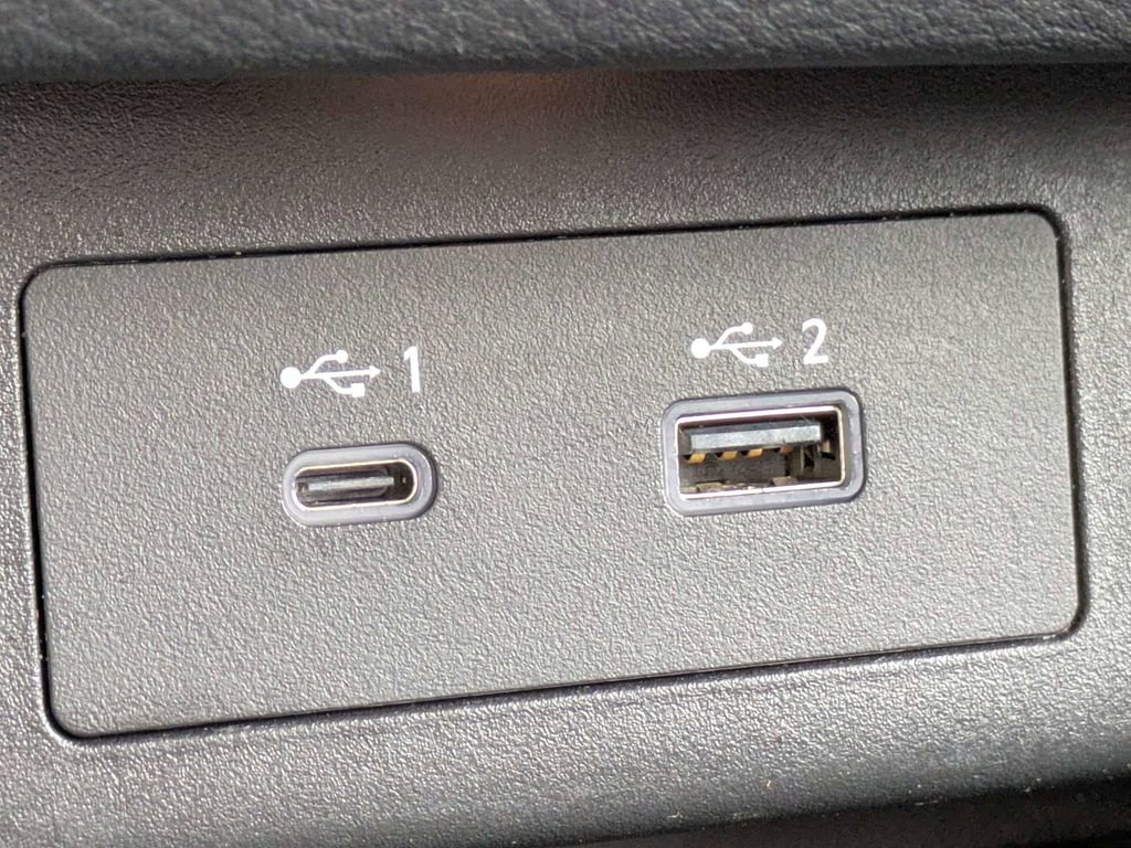 Used 2021 Nissan Rogue SV FWD image 21