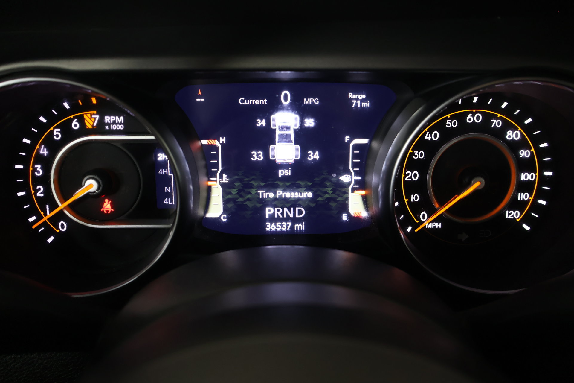 Used 2023 Jeep Gladiator Sport AWD/4WD image 4