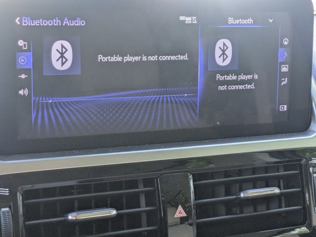 Used 2023 Lexus GX 460 Luxury w/ Accessory Package image 8