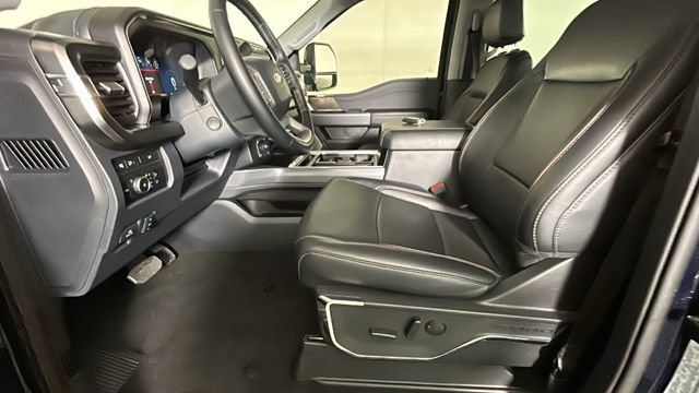 Used 2024 Ford F250 Lariat w/ Sport Appearance Package AWD/4WD image 12