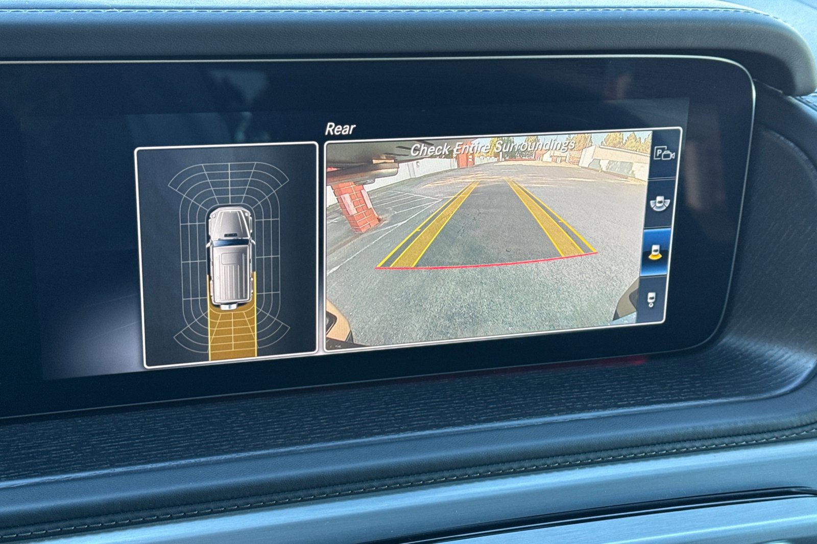 Certified 2023 Mercedes-Benz G 550 image 26