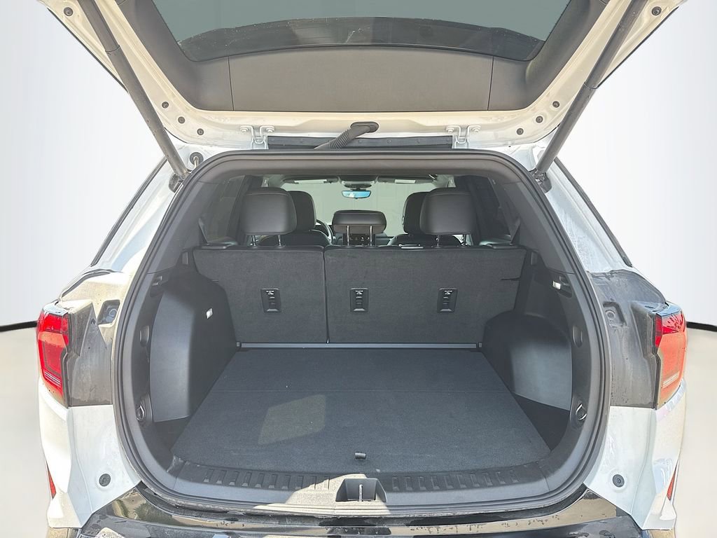 Used 2026 GMC Terrain AT4 w/ Convenience Package III image 27