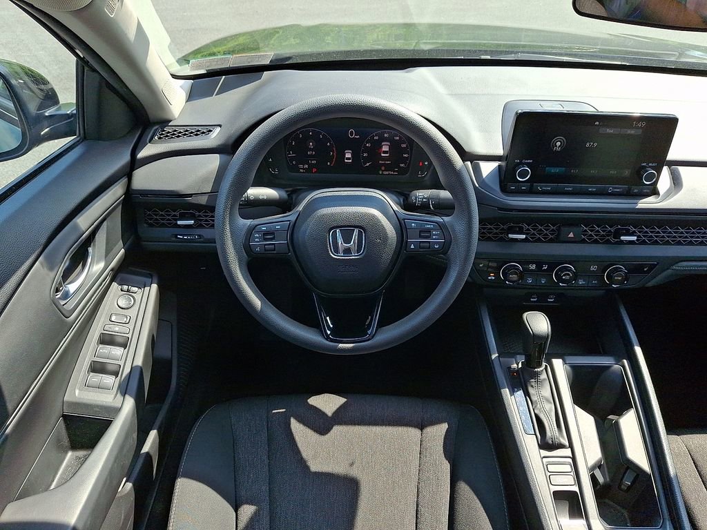Used 2024 Honda Accord EX image 11