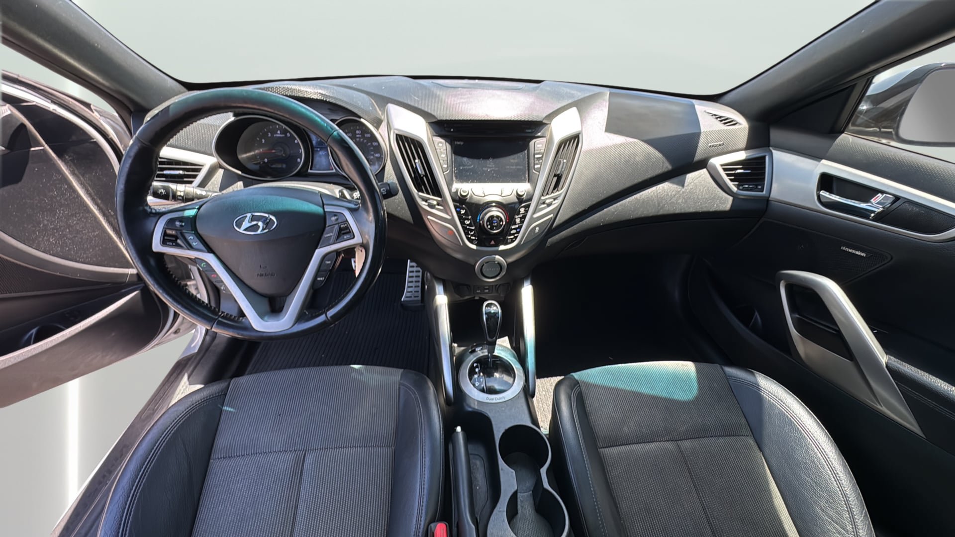 Used 2016 Hyundai Veloster w/ Option Group 02 FWD image 31