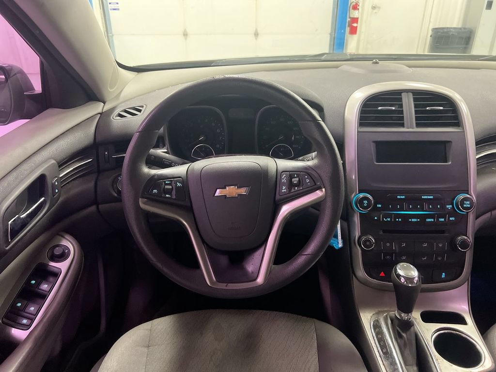 Used 2016 Chevrolet Malibu LS w/ Protection Package FWD image 11