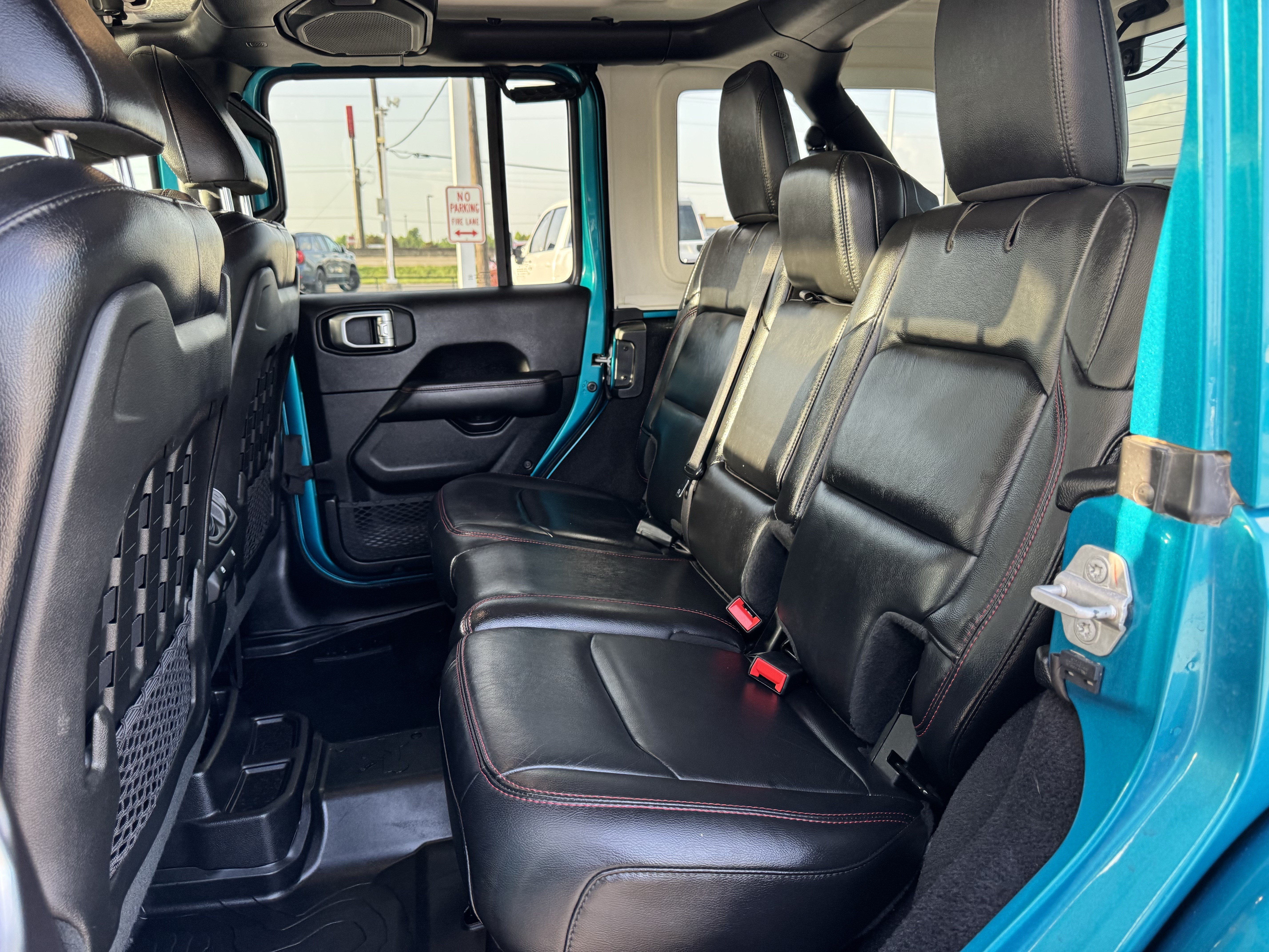 Used 2020 Jeep Wrangler Unlimited Rubicon AWD/4WD image 24