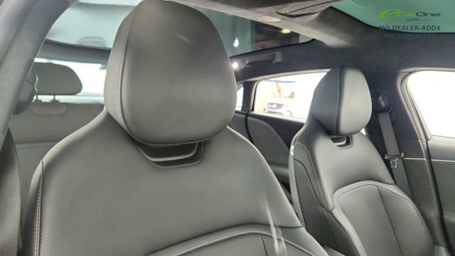 Used 2024 Lucid Air Touring image 22