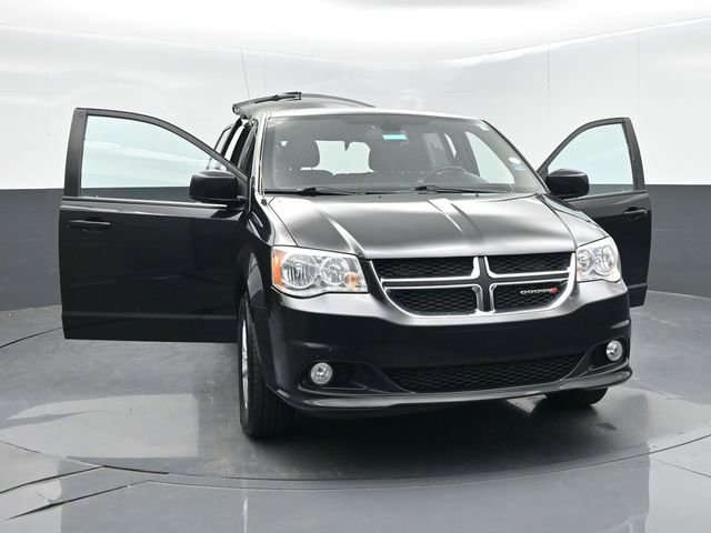 Used 2020 Dodge Grand Caravan SE FWD image 60