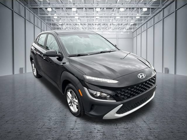 Used 2022 Hyundai Kona SE w/ Cargo Package FWD image 7