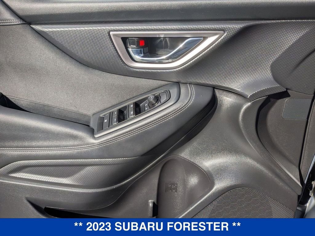 Used 2023 Subaru Forester Premium image 11
