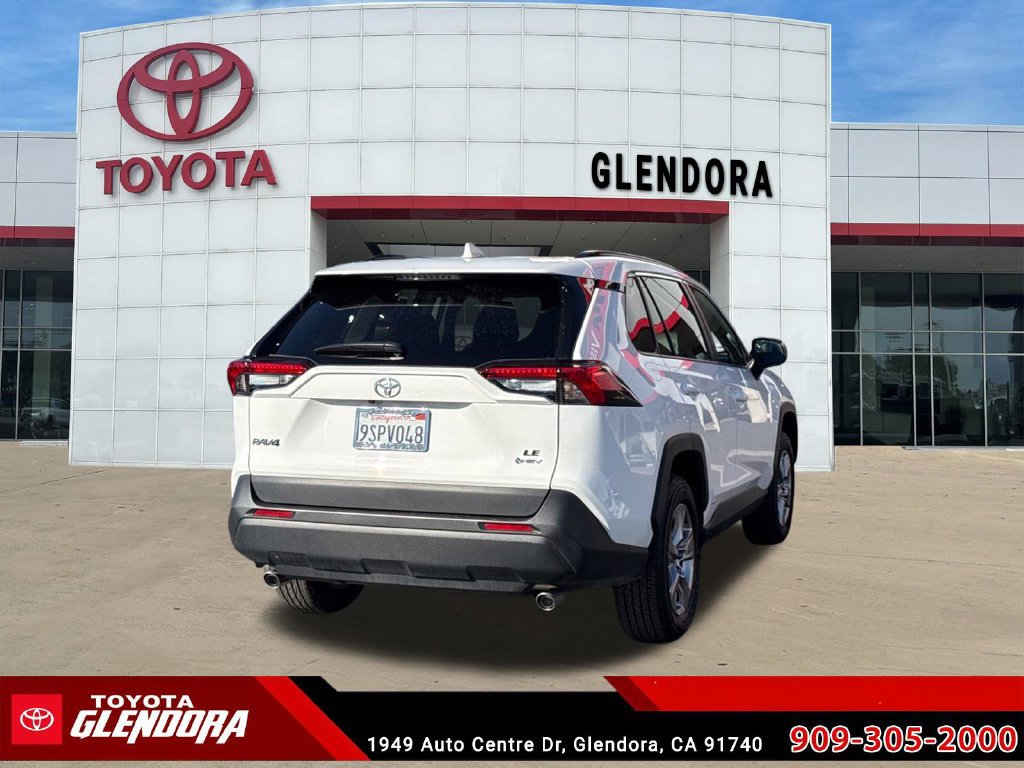 Certified 2025 Toyota RAV4 LE AWD/4WD image 12
