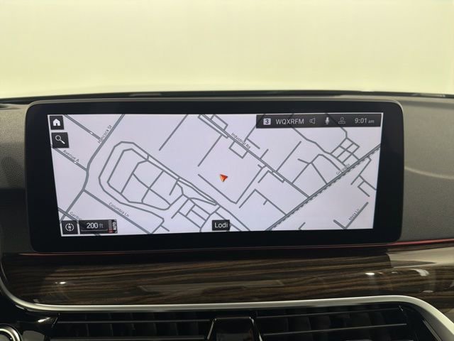 Certified 2023 BMW 530i xDrive w/ Premium Package image 33