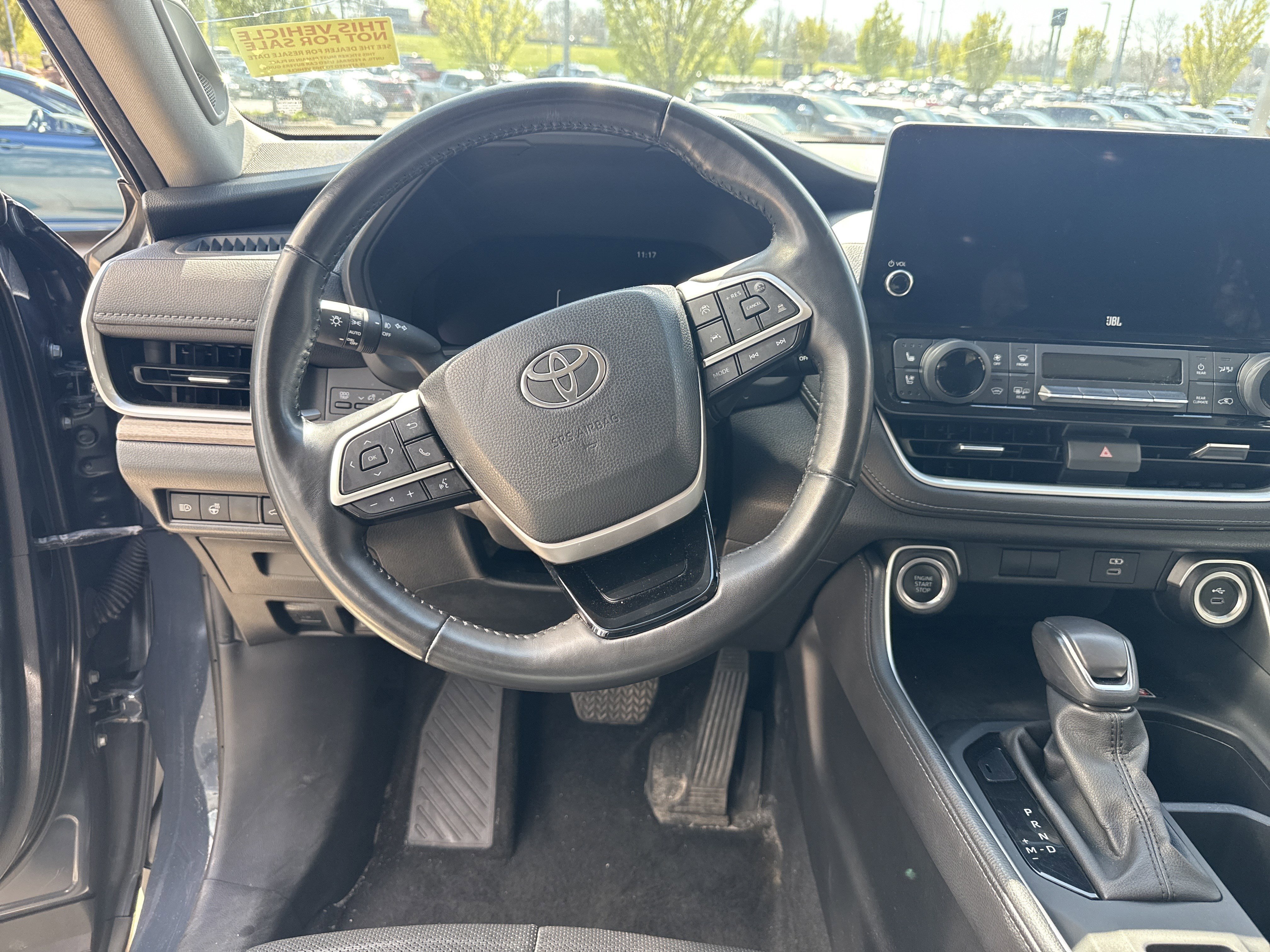 Used 2024 Toyota Grand Highlander AWD image 16