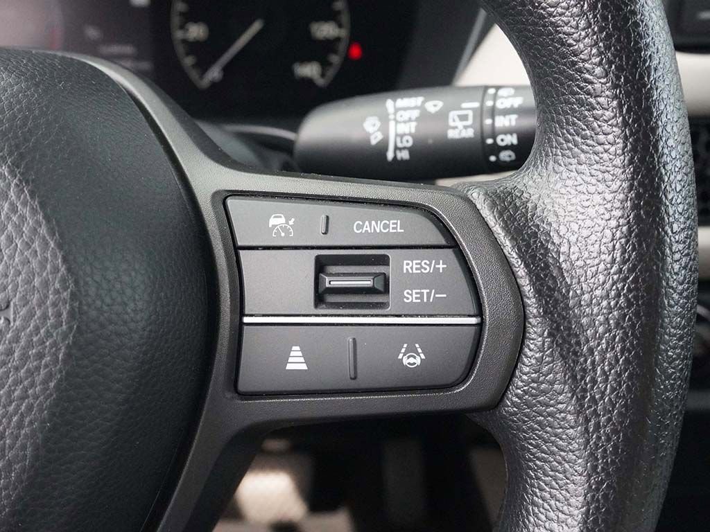 Used 2023 Honda HR-V LX image 36